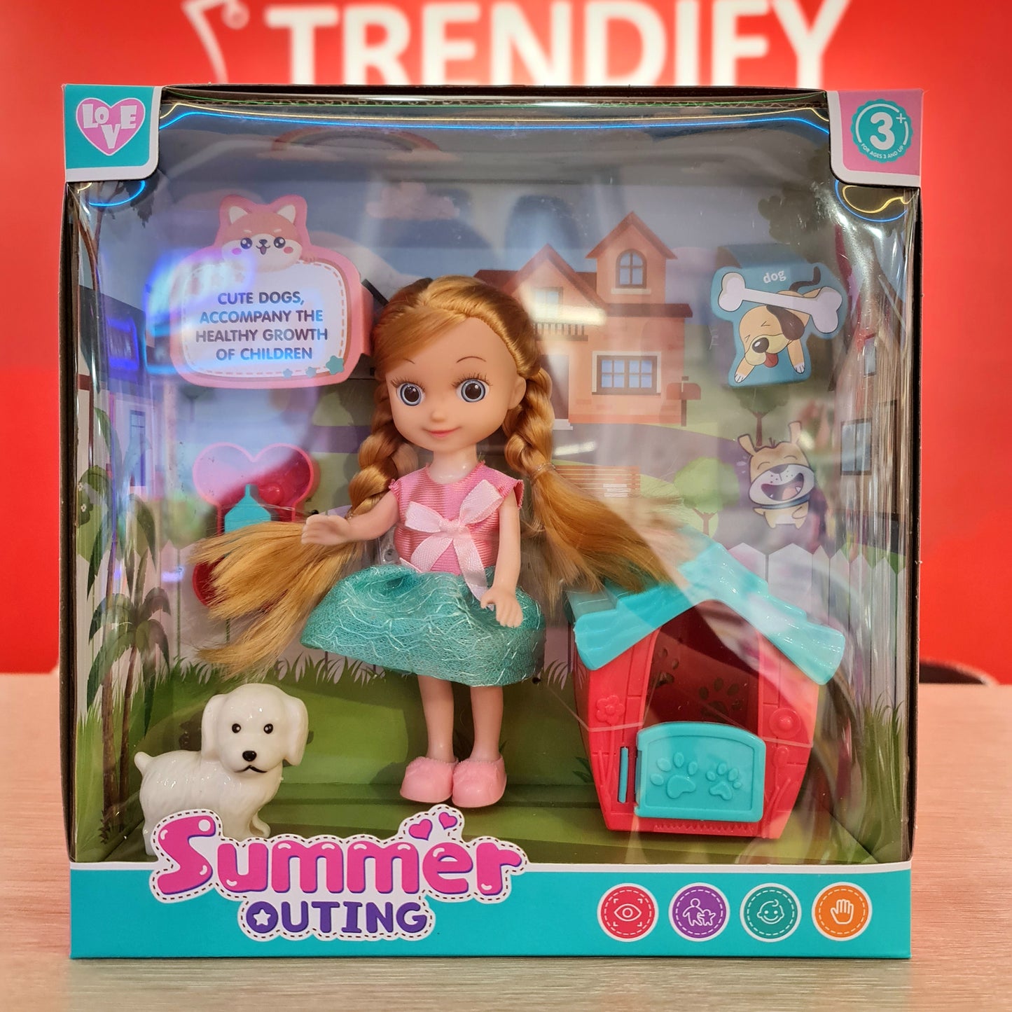 Muñeca con mascota