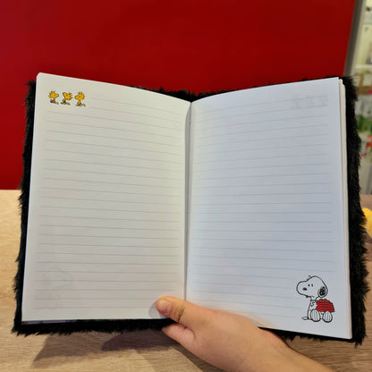 Libreta Snoopy felpa negra